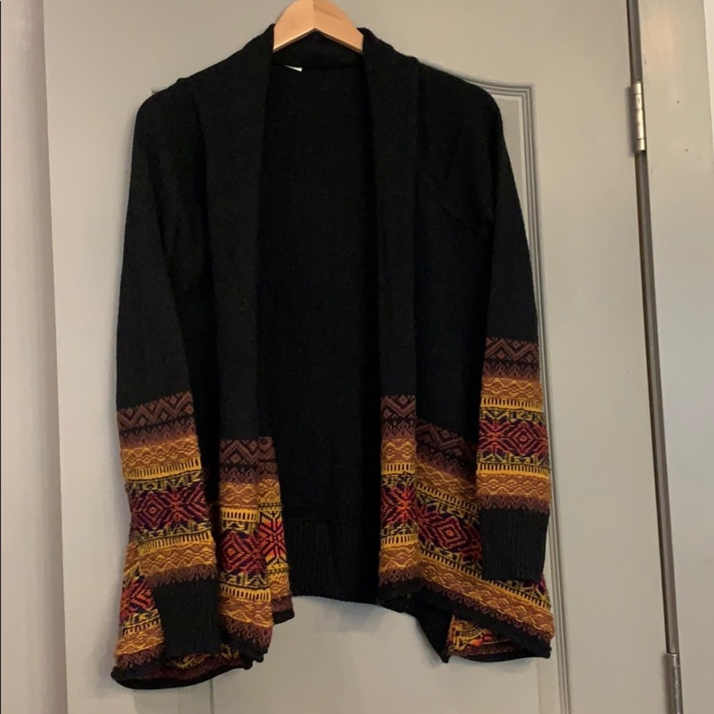 Jeans by Buffalo open front sweater size Large